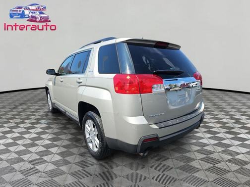 Gold 2013 GMC Terrain SLE-2