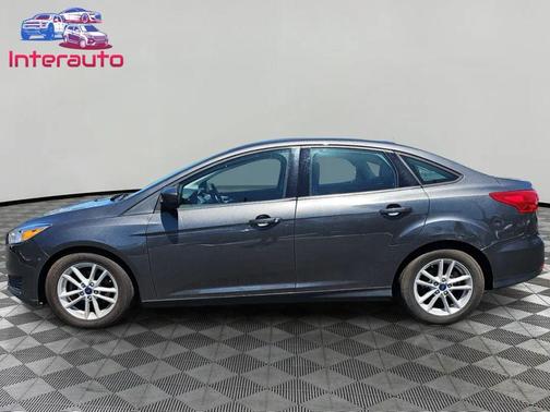 Magnetic Metallic 2018 Ford Focus SE