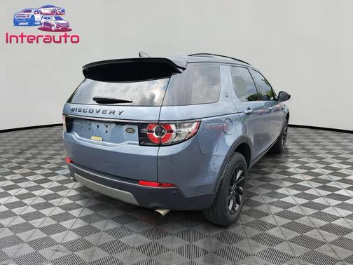 Blue 2019 Land Rover Discovery Sport SE