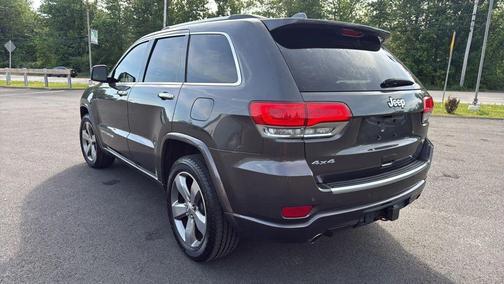 Gray 2014 Jeep Grand Cherokee Overland