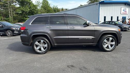 Gray 2014 Jeep Grand Cherokee Overland
