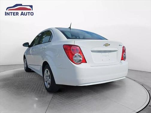 2013 Chevrolet Sonic LS