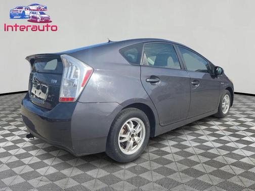 2010 Toyota Prius V