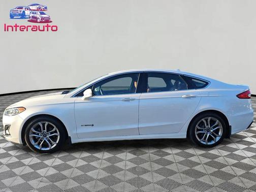 2019 Ford Fusion Hybrid Titanium