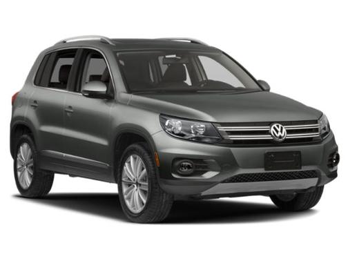 Night Blue Metallic 2014 Volkswagen Tiguan 2.0T SE 4MOTION