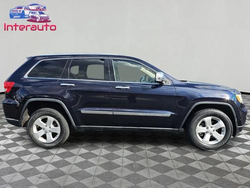 Blue 2011 Jeep Grand Cherokee Limited