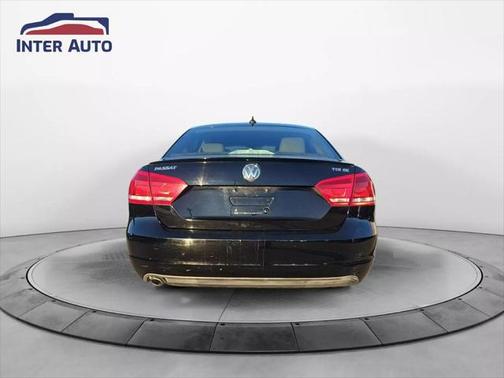 2012 Volkswagen Passat Base