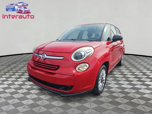 Rosso (Red) 2014 FIAT 500L Easy