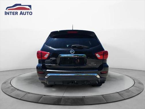 2017 Nissan Pathfinder Platinum