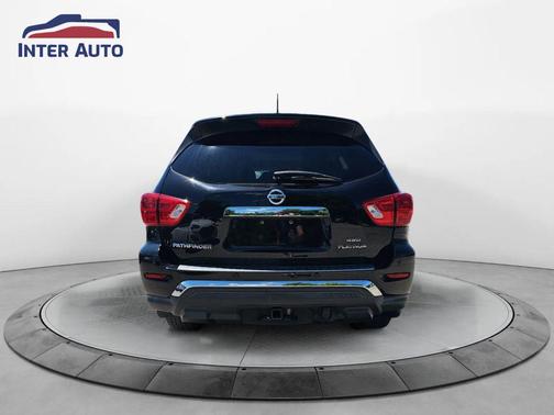2017 Nissan Pathfinder Platinum