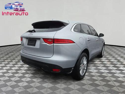 2018 Jaguar F-PACE 25t Prestige