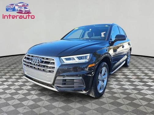 2018 Audi Q5 2.0T Premium Plus