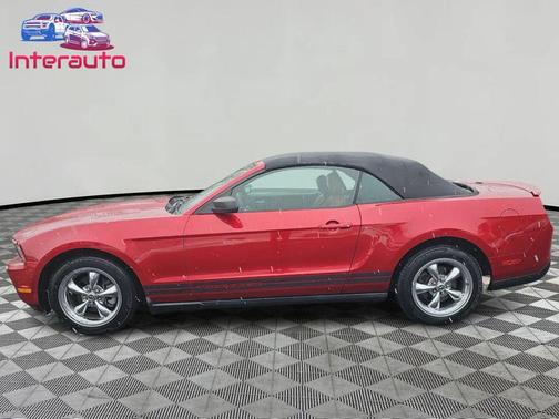 2010 Ford Mustang Premium