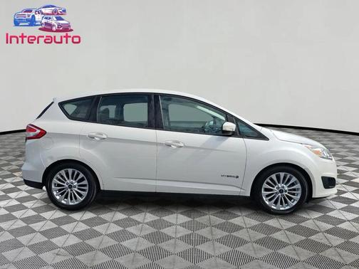 2017 Ford C-Max Hybrid SE