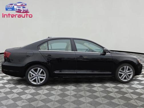 2017 Volkswagen Jetta 1.8T SEL