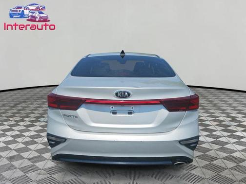Silky Silver 2021 Kia Forte LXS