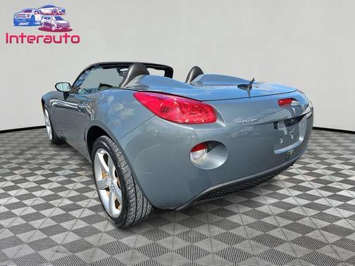 2008 Pontiac Solstice Convertible 2D