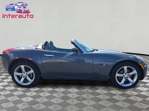 2008 Pontiac Solstice Convertible 2D