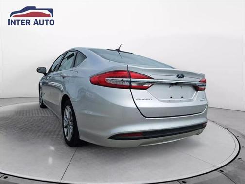 2017 Ford Fusion Hybrid SE