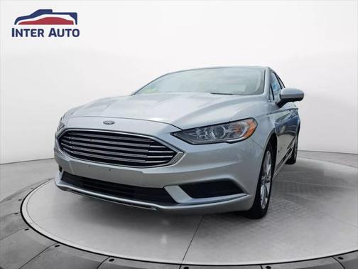 2017 Ford Fusion Hybrid SE