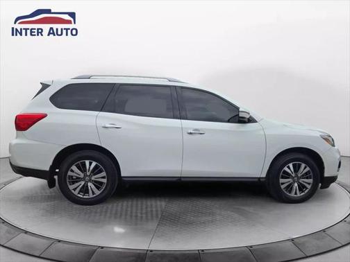 2017 Nissan Pathfinder S