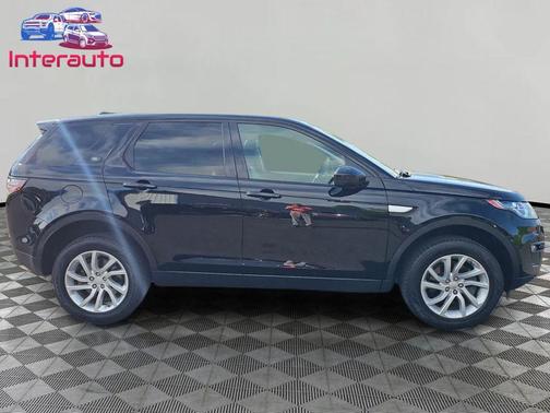 Black 2018 Land Rover Discovery Sport HSE