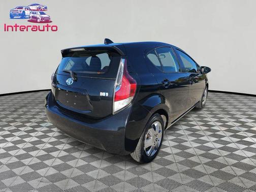 2015 Toyota Prius c Two
