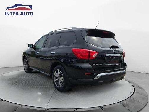 2018 Nissan Pathfinder S