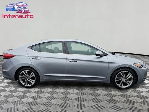 2017 Hyundai ELANTRA Limited