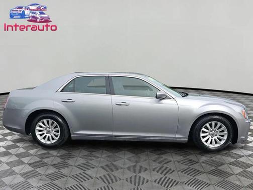 Billet Silver Metallic Clearcoat 2014 Chrysler 300 S