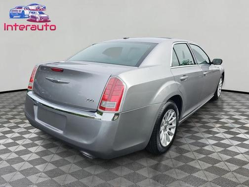 Billet Silver Metallic Clearcoat 2014 Chrysler 300 S