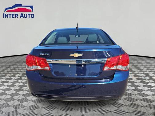 2011 Chevrolet Cruze LS