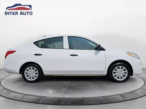 2012 Nissan Versa 1.6 S