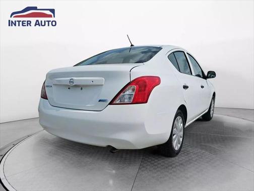 2012 Nissan Versa 1.6 S