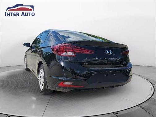 2020 Hyundai ELANTRA SE
