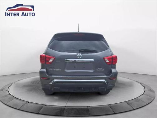2017 Nissan Pathfinder Platinum
