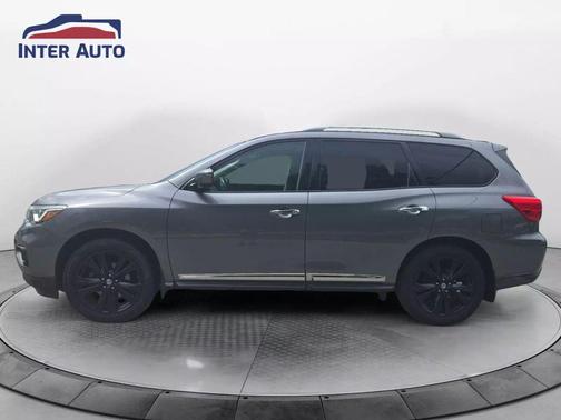 2017 Nissan Pathfinder Platinum