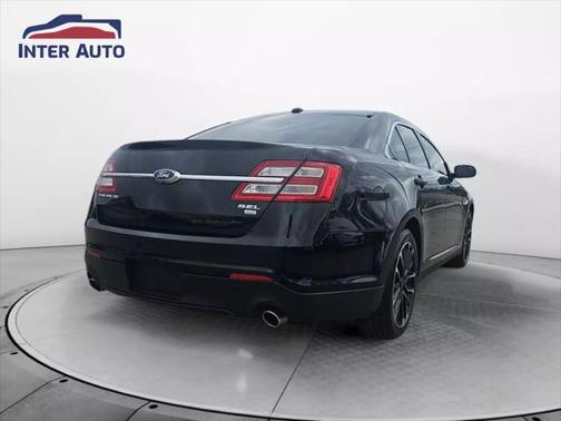 2018 Ford Taurus SEL