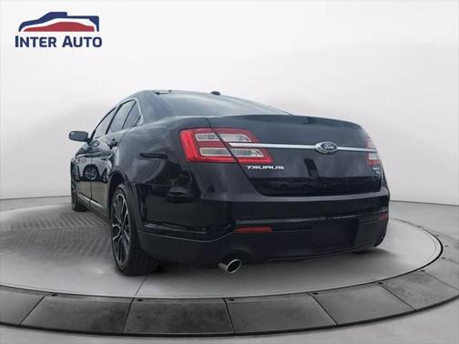 2018 Ford Taurus SEL