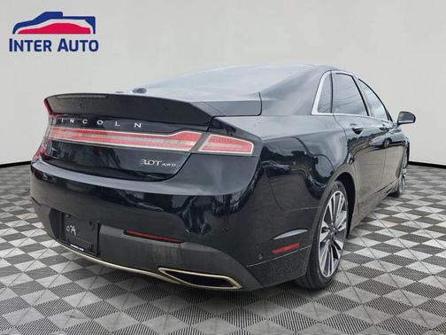 2017 Lincoln MKZ Base