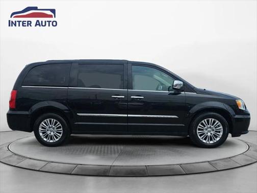 2015 Chrysler Town & Country Touring-L