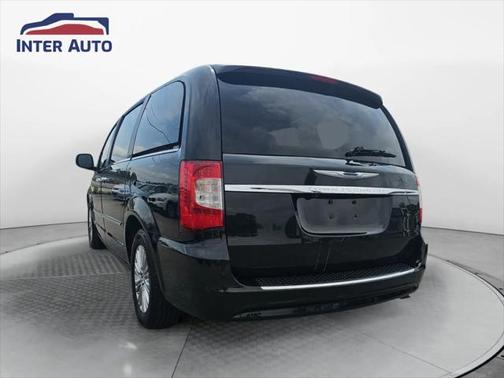 2015 Chrysler Town & Country Touring-L