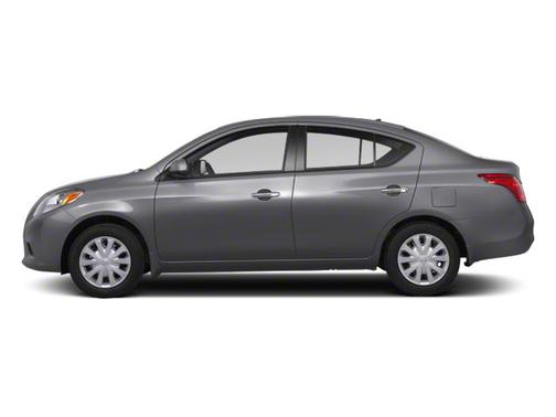 2013 Nissan Versa 1.6 S+