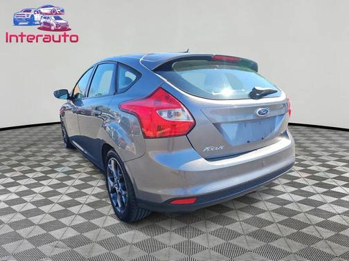 Sterling Gray Metallic 2014 Ford Focus SE