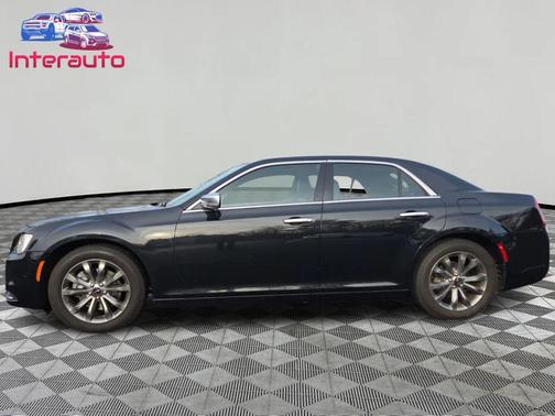 2015 Chrysler 300C Platinum