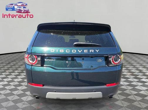 Aintree Green Metallic 2016 Land Rover Discovery Sport HSE