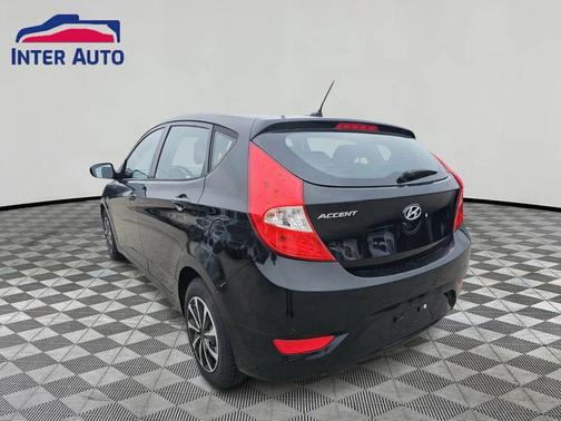 2013 Hyundai Accent GS