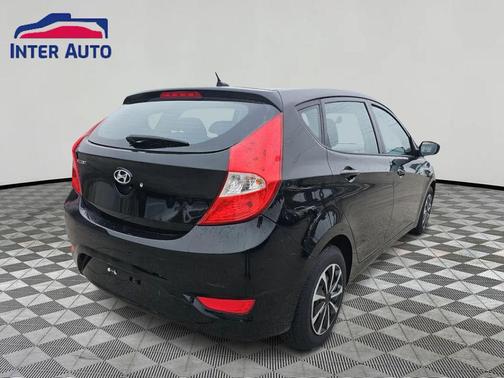 2013 Hyundai Accent GS