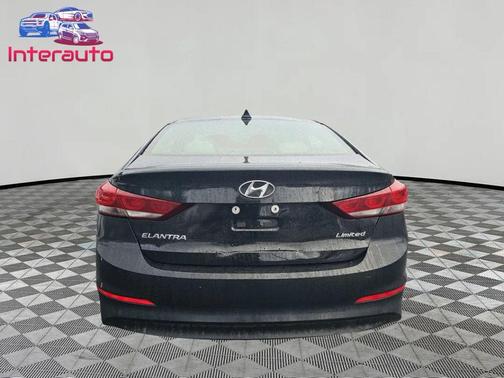 2017 Hyundai ELANTRA Limited