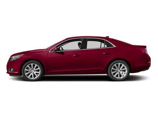 White 2013 Chevrolet Malibu 1LT